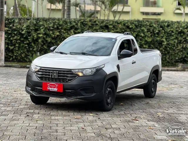 Carro Fiat Strada 2023 Endurance 1.4 Cabine Plus (Flex)