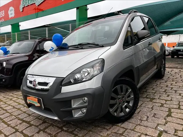 Carro Fiat Idea 2016 Adventure 1.8 16V Dualogic (Flex)