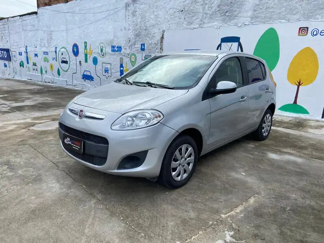 Carro Fiat Palio 2015 Attractive 1.0 Evo (Flex)