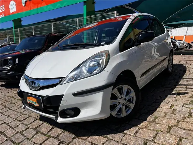 Carro Honda Fit 2014 LX 1.4 (flex)