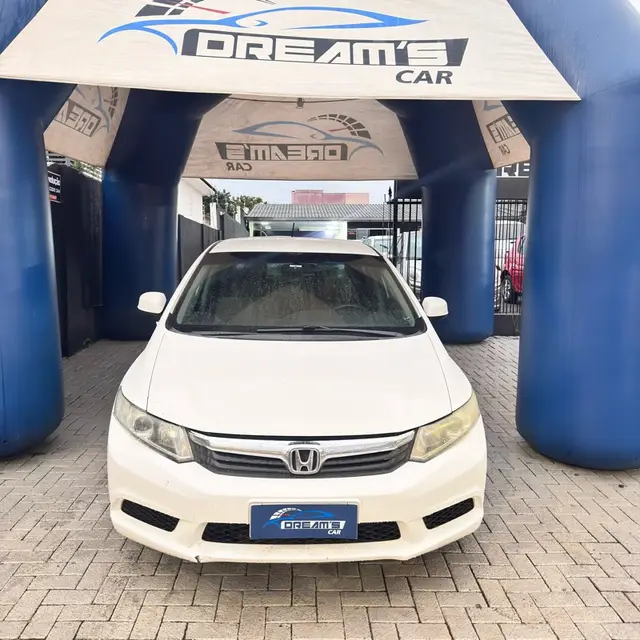 Carro Honda Civic 2014 New  LXS 1.8 16V i-VTEC (Flex)