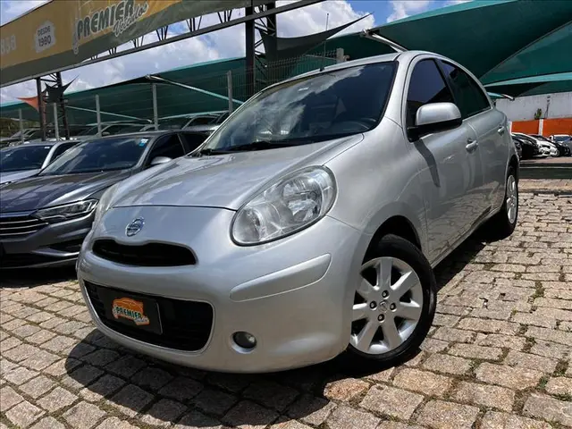 Carro Nissan March 2014 1.6 16V S (Flex)