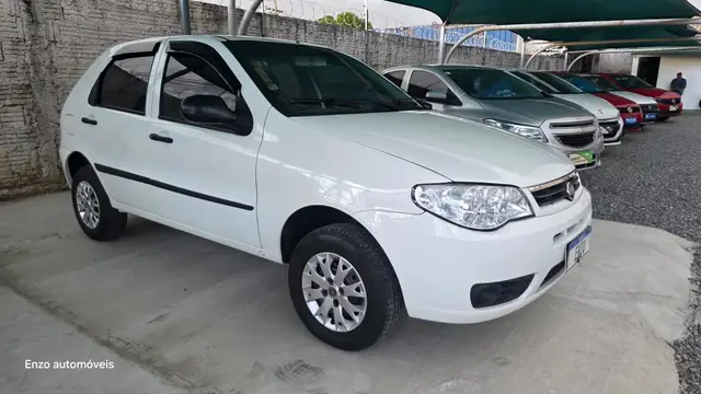 Carro Fiat Palio 2015 Fire 1.0 8V (Flex) 4p