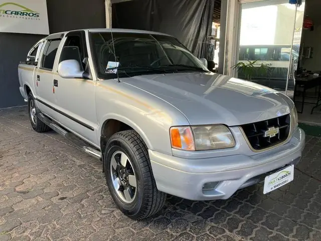 Carro Chevrolet S10 Cabine Dupla 2000 S10 4x2 2.8 (Cab Dupla)
