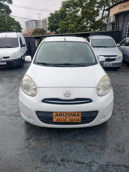 Carro Nissan March 2012 1.6 16V SV (Flex)