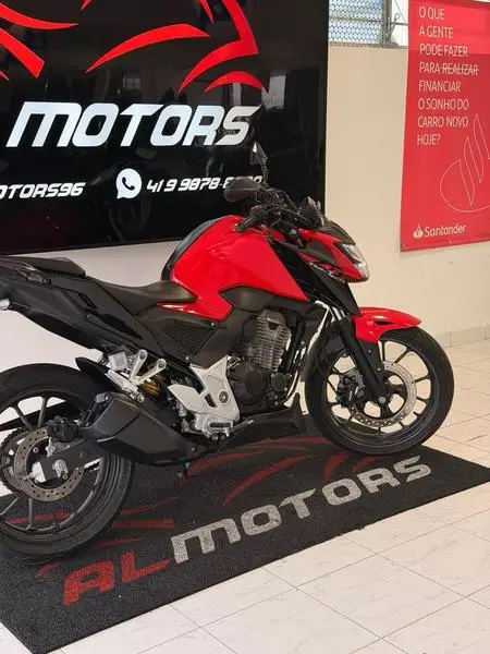 Moto Honda CB 300F Twister 2023 (CBS)