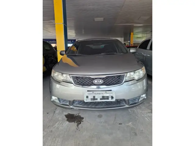 Carro Kia Cerato 2013 SX 1.6 16V E.284(aut)