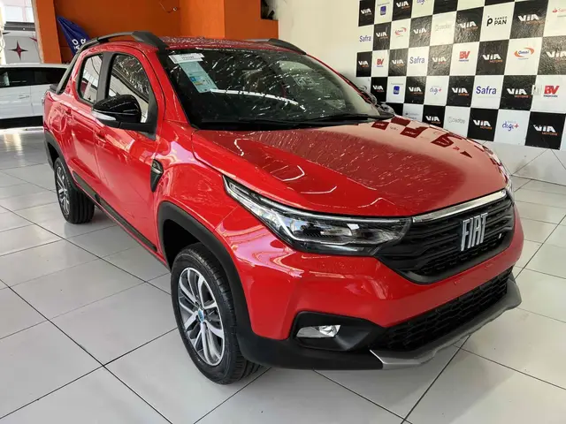Carro Fiat Strada 2025 Volcano 1.3 Flex 8V CD Aut.