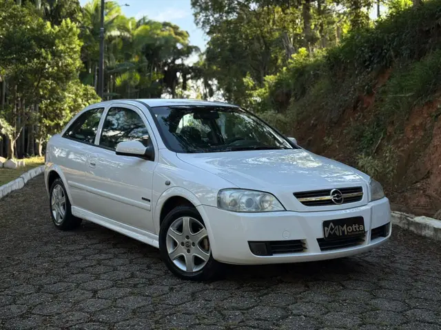 Carro Chevrolet Astra Hatch 2007 Advantage 2.0 (Flex) 2p