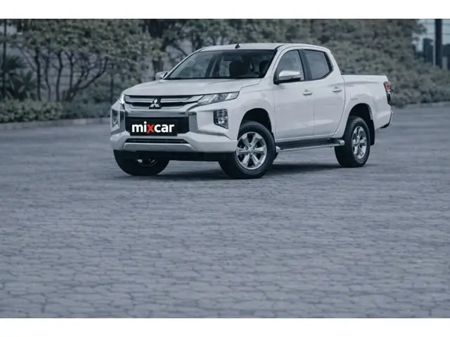 Carro Mitsubishi L200 Triton Sport 2020 Sport 2.4 DID-H GL 4WD