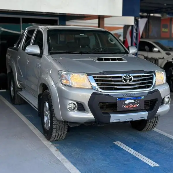 Carro Toyota Hilux Cabine Dupla 2014 Hilux 3.0 TDI 4x4 CD SRV Top (Aut)