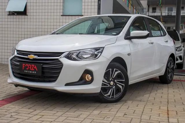 Carro Chevrolet Onix 2025 LT 1.0 Turbo