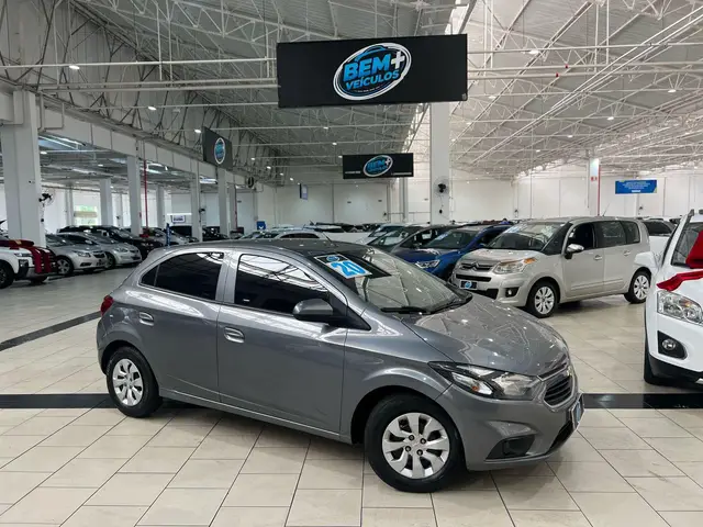 Carro Chevrolet Onix 2020 1.0 Joy SPE/4