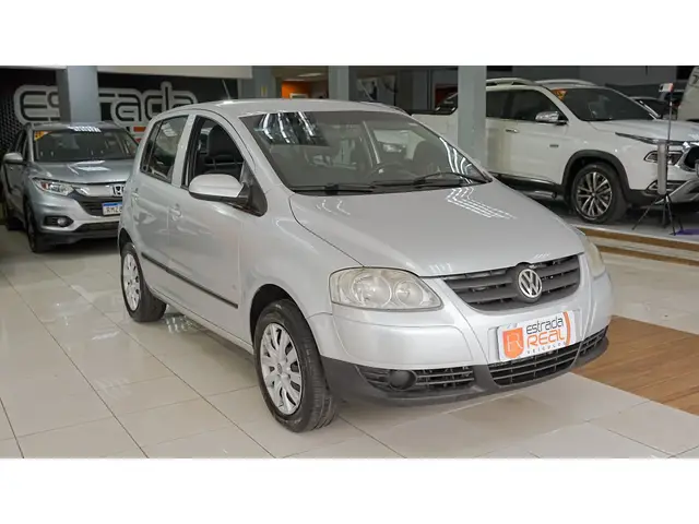 Carro Volkswagen Fox 2010 1.0 8V (Flex) 4p
