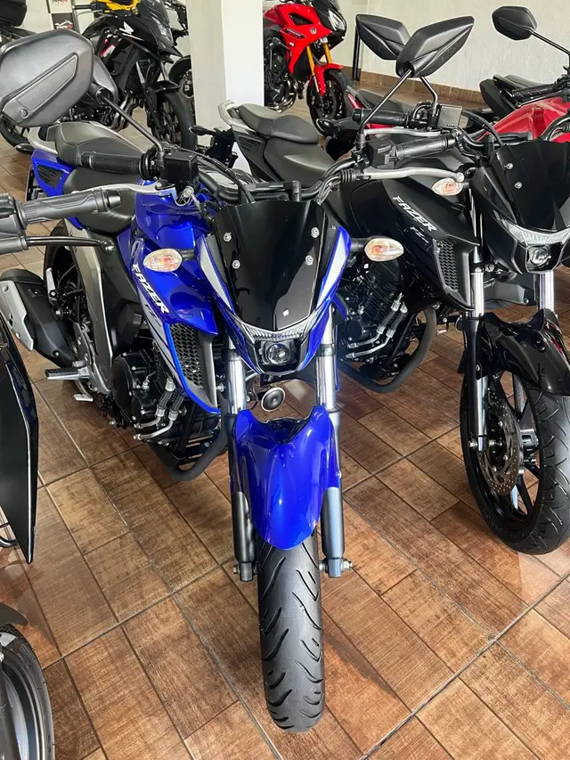 Moto Yamaha Fazer FZ25 2023 Flex