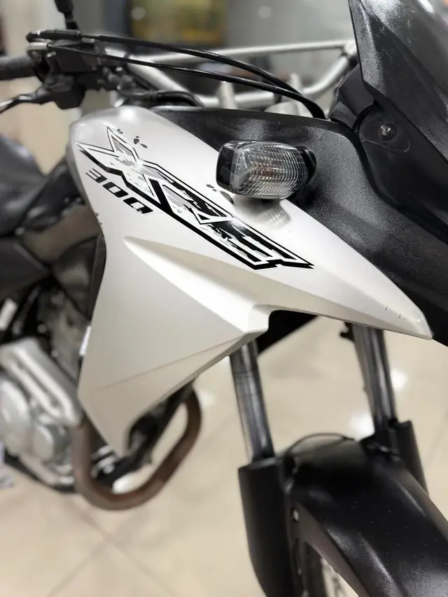 Moto Honda XRE 300 2017 (ABS) (Flex)