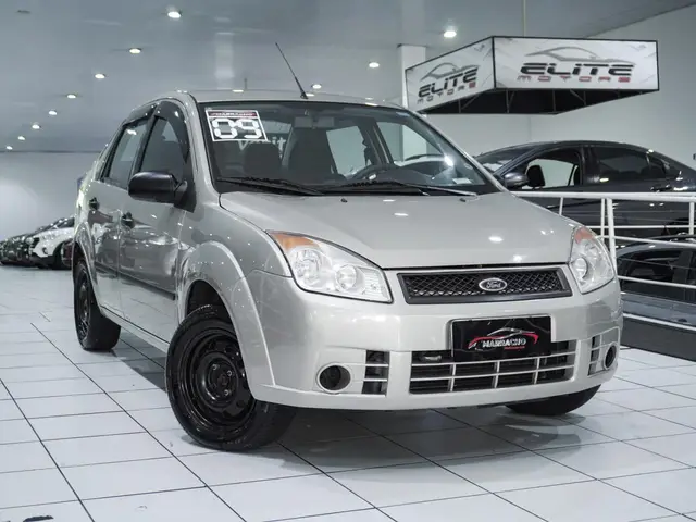 Carro Ford Fiesta Sedan 2009 1.0 (Flex)