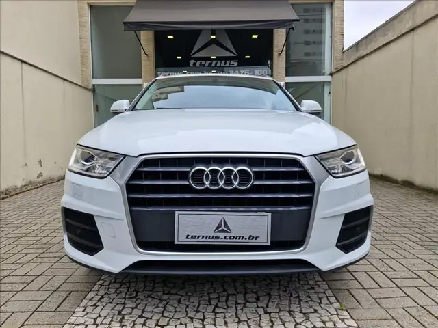 Carro Audi Q3 2018 1.4 TFSI Ambiente S Tronic