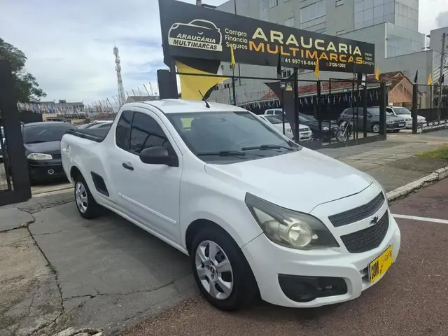 Carro Chevrolet Montana 2013 LS 1.4 (Flex)