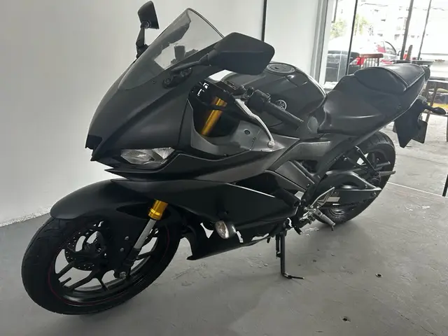 Moto Yamaha YZF R3 2021 (ABS)