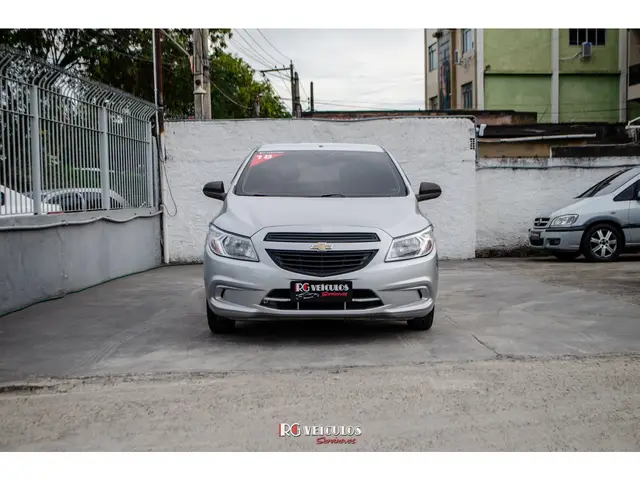 Carro Chevrolet Onix 2018 1.0 Joy SPE/4