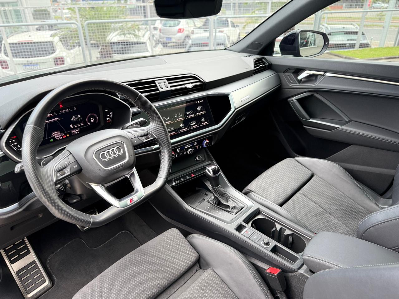 audi q3 sportback performance black 2.0