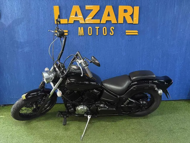 Moto Yamaha XVS 650 2007 Drag Star