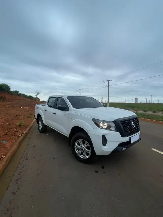 Carro Nissan Frontier 2023 2.3 TD CD S 4x4