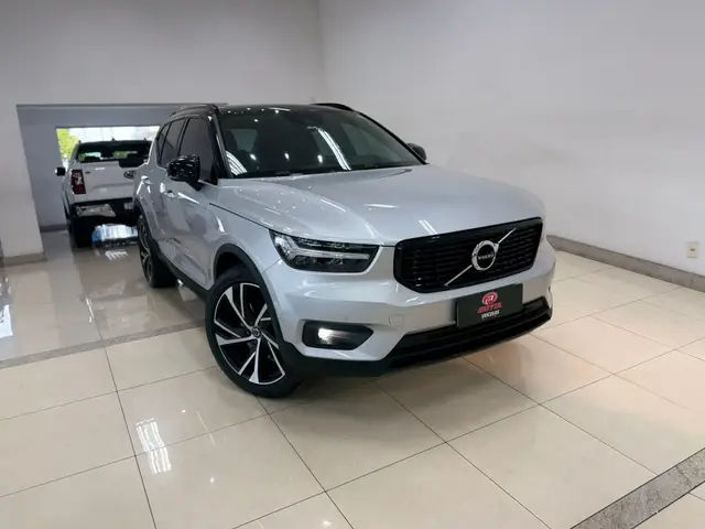 Carro Volvo XC40 2019 2.0 T5 R-Design AWD