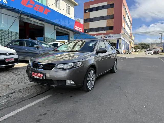 Carro Kia Cerato 2013 SX 1.6 16V E.234