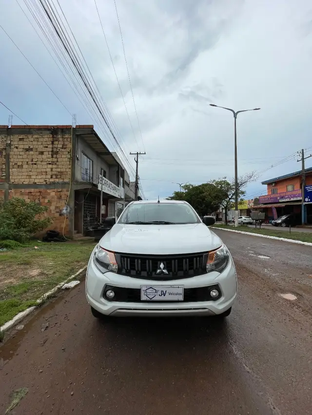Carro Mitsubishi L200 Triton Sport 2023 GLS 2.4