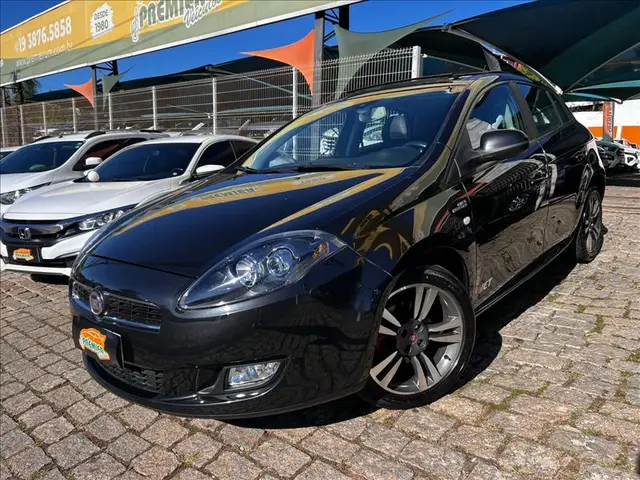Carro Fiat Bravo 2013 T-Jet 1.4 16V