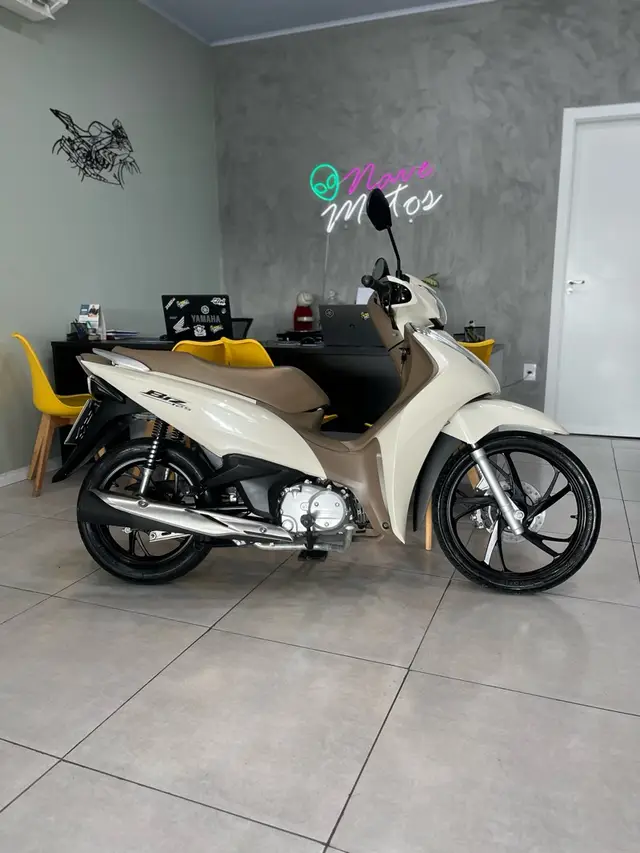 Moto Honda Biz 125i 2024 Flex