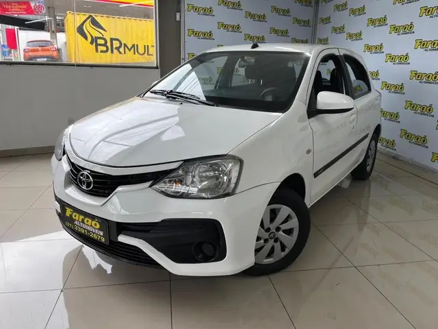 Carro Toyota Etios 2018 X 1.3 (Flex)