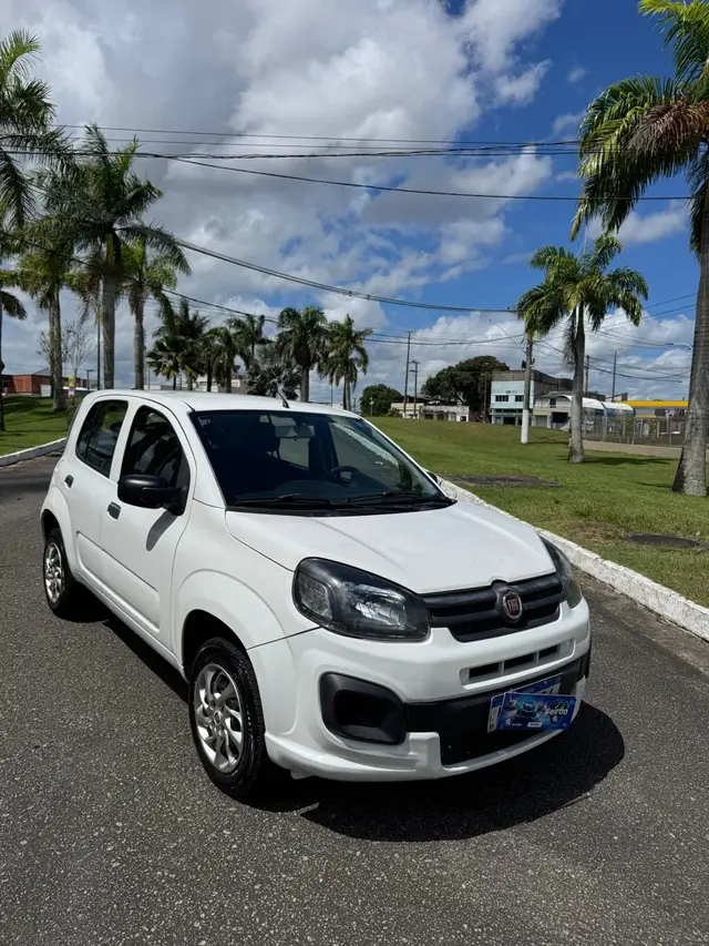 Carro Fiat Uno 2021 Attractive 1.0