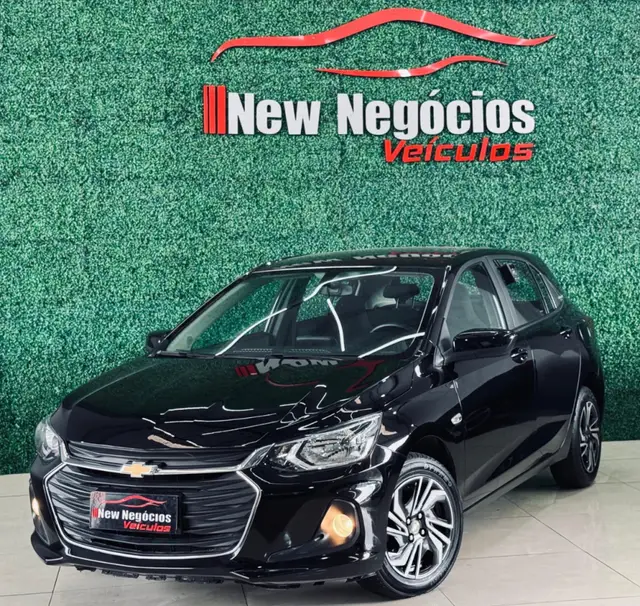Carro Chevrolet Onix 2025 LT 1.0
