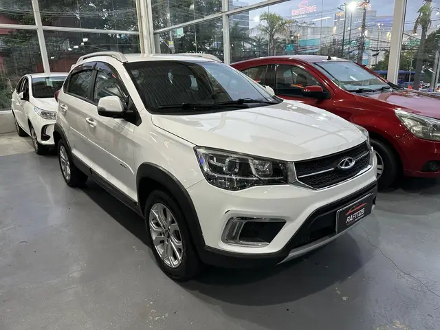 Carro CAOA Chery Tiggo 2 2020 1.5 16V LOOK (Flex)