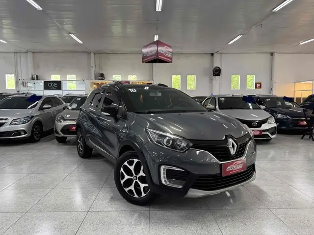 Carro Renault Captur 2018 Zen 1.6 16v SCe (Flex)
