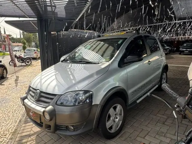 Carro Volkswagen CrossFox 2009 1.6 (Flex)