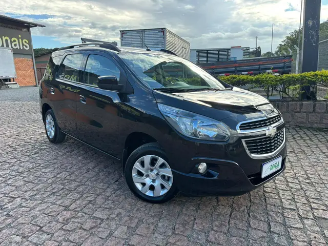 Carro Chevrolet Spin 2015 LTZ 7S 1.8 (Flex)