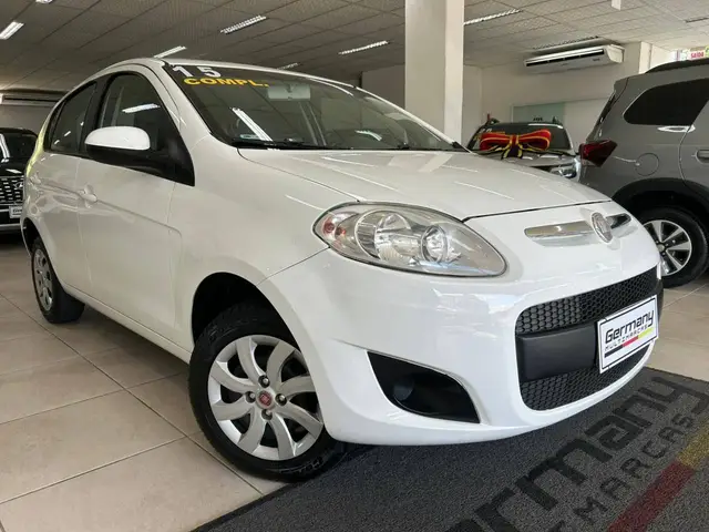 Carro Fiat Palio 2015 Attractive 1.0 Evo (Flex)