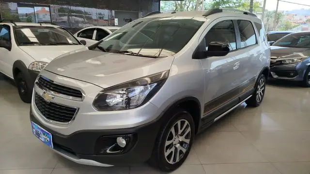 Carro Chevrolet Spin 2016 Activ 1.8 (Flex) (Aut)