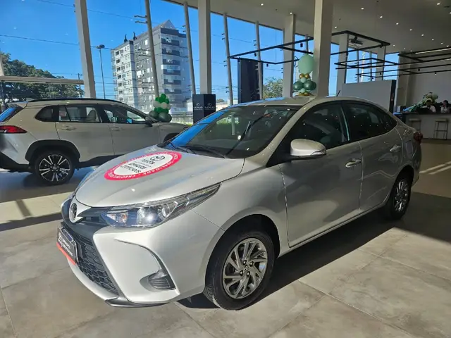 Carro Toyota Yaris 2024 XS 1.5 (Flex) (Aut)