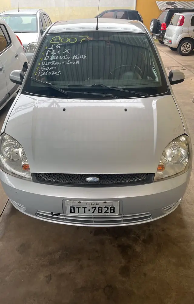 Carro Ford Fiesta Hatch 2007 First 1.6 (Flex)