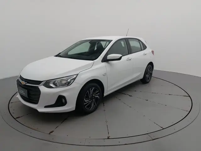 Carro Chevrolet Onix Plus 2024 LT 1.0