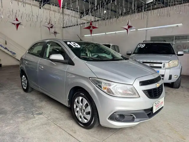 Carro Chevrolet Onix 2019 1.0 Joy SPE/4