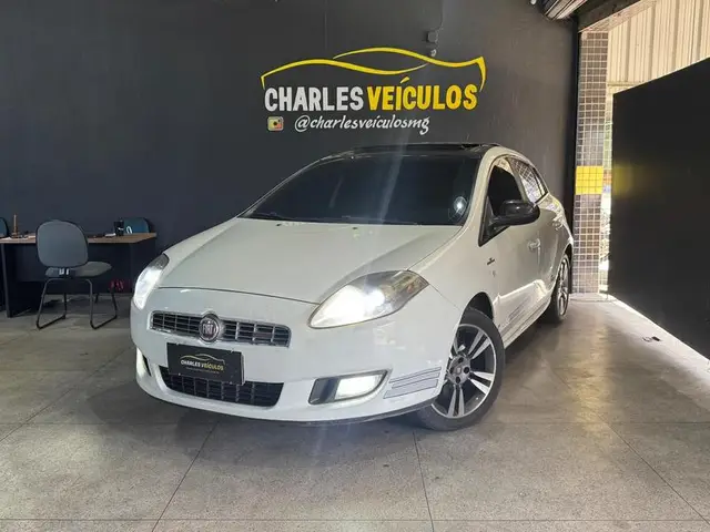 Carro Fiat Bravo 2014 T-Jet 1.4 16V