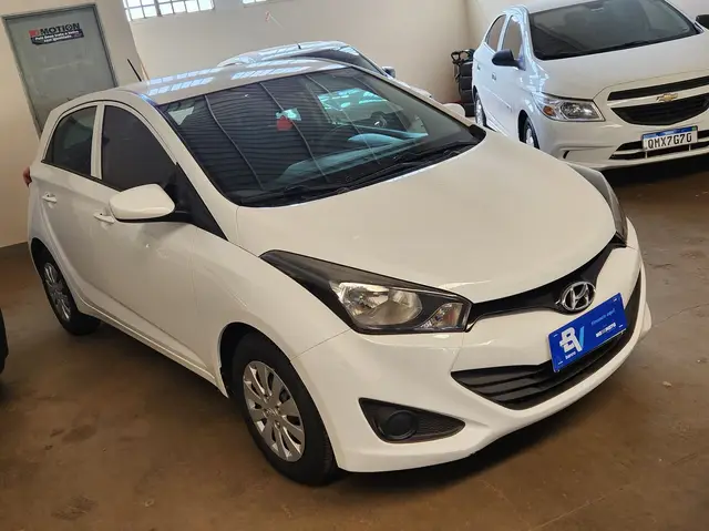 Carro Hyundai HB20 2014 1.0 Comfort Plus (Flex)