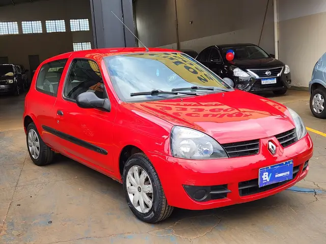 Carro Renault Clio 2012 1.0 16V (flex) 2p