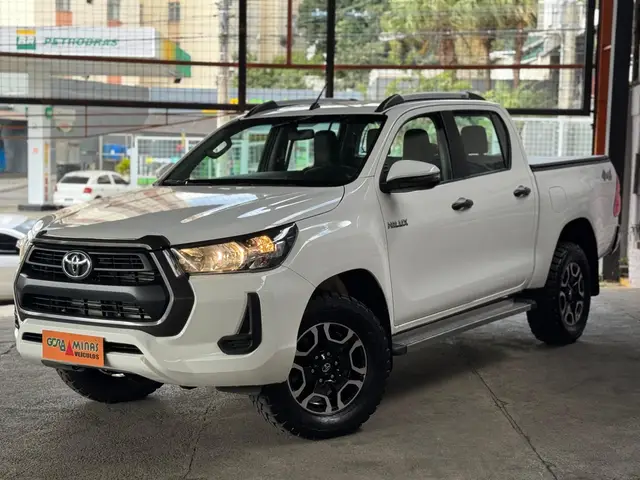 Carro Toyota Hilux Cabine Simples 2024 4x4 2.8 Diesel
